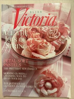 Victoria Bliss Magazine Cover - Pink Floral Spring Issue May 1999 90s